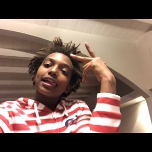 Meet your Posher, Vicky